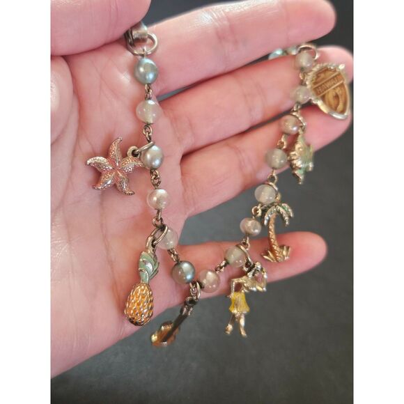 1950's Little Miss Brand Hawaii Charm Bracelet 7" Silver Tone Vintage - Picture 4 of 12